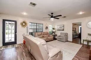 4427 Co Rd 382, Louise, TX 77455 - Photo 16