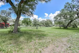 4427 Co Rd 382, Louise, TX 77455 - Photo 40