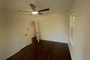 610 Fostoria Ln, Houston, TX 77076 - Photo 18