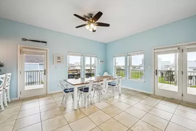 4015 Warchest Court, Galveston, TX 77554 - Photo 10