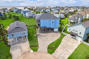 4015 War Chest Ct, Galveston, TX 77554 - Photo 36