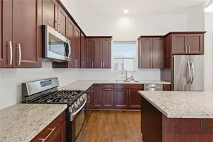 960 W 24th St, Houston, TX 77008 - Photo 24