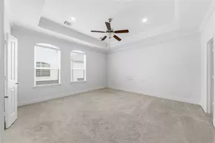 960 W 24th St, Houston, TX 77008 - Photo 32