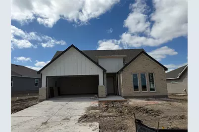 1717 San Jacinto Dr, Brenham, TX 77833 - Photo 1