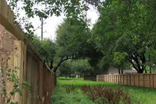 1343 Remington Crest Dr, Houston, TX 77094 - Photo 14