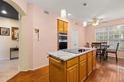 9046 Fairbloom Lane, Houston, TX 77040 - Photo 16
