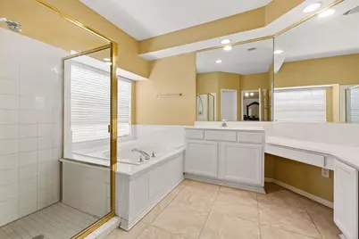 9046 Fairbloom Lane, Houston, TX 77040 - Photo 20