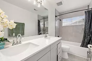 9046 Fairbloom Ln, Houston, TX 77040 - Photo 28