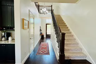 27 Jonquil Pl, Tomball, TX 77375 - Photo 2