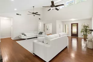 12203 Meadow Lake Dr, Houston, TX 77077 - Photo 6
