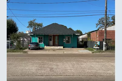 304 Lockwood Drive, Houston, TX 77011 - Photo 2