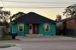 304 Lockwood Dr, Houston, TX 77011 - Photo 8