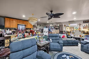 170 Clam Dr, Palacios, TX 77465 - Photo 8