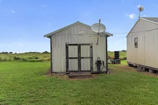 170 Clam Dr, Palacios, TX 77465 - Photo 18