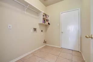 4602 Schiller Park Ln, Sugar Land, TX 77479 - Photo 26