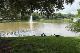 4602 Schiller Park Ln, Sugar Land, TX 77479 - Photo 30