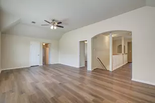 4602 Schiller Park Ln, Sugar Land, TX 77479 - Photo 36