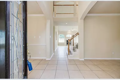 4602 Schiller Park Lane, Sugar Land, TX 77479 - Photo 6