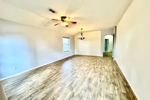 16214 Mission Glen Dr, Houston, TX 77083 - Photo 2