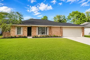 4427 Algernon Dr, Spring, TX 77373 - Photo 2