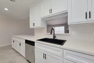 4427 Algernon Dr, Spring, TX 77373 - Photo 14