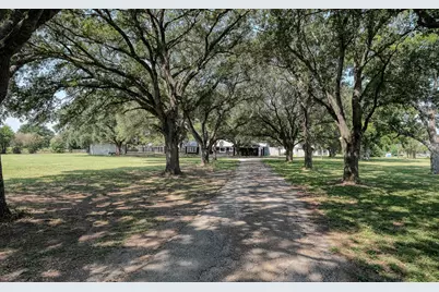 20515 Kickapoo Road, Waller, TX 77484 - Photo 4