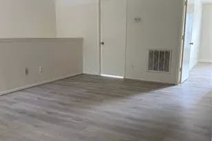 8030 Golf Green Cir, Houston, TX 77036 - Photo 12