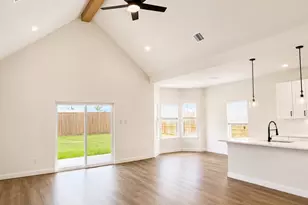 11944 Hedley Ct, Conroe, TX 77306 - Photo 2