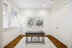 333 W 22nd St, Houston, TX 77008 - Photo 10