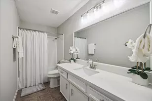 26 Chapparal Ct, Missouri City, TX 77459 - Photo 12