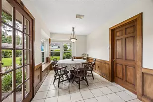 13515 Westport Ln, Houston, TX 77079 - Photo 10