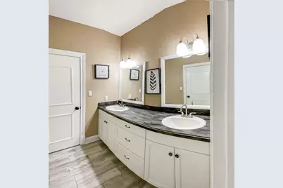 2206 Chasse Bend Street, Orange, TX 77632 - Photo 24