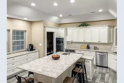 2206 Chasse Bend Street, Orange, TX 77632 - Photo 6