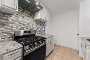 3831 Pintan Ln, Houston, TX 77014 - Photo 6