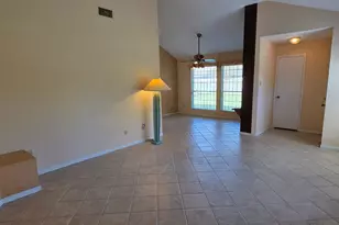 8922 Carousel Ln, Houston, TX 77080 - Photo 18