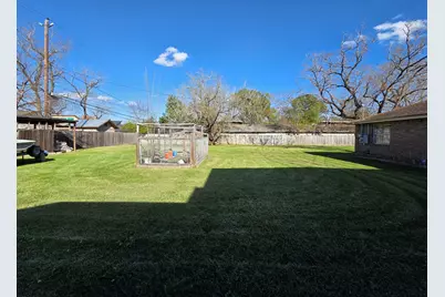 8922 Carousel Lane, Houston, TX 77080 - Photo 12