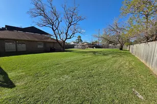 8922 Carousel Ln, Houston, TX 77080 - Photo 8