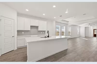13318 Padre Bay Lane, Iowa Colony, TX 77583 - Photo 12