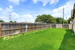 1114 Jasons Bend Dr, Sugar Land, TX 77479 - Photo 36