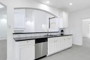 1114 Jasons Bend Dr, Sugar Land, TX 77479 - Photo 14