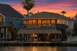 238 Bamaku Bend, Tiki Island, TX 77554 - Photo 40