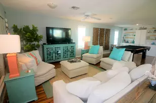 238 Bamaku Bend, Tiki Island, TX 77554 - Photo 4