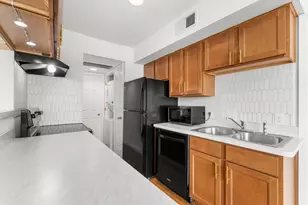 2750 Holly Hall St, Houston, TX 77054 - Photo 14