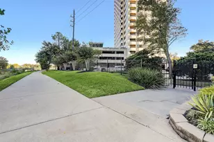 2001 Holcombe Blvd, Houston, TX 77030 - Photo 34