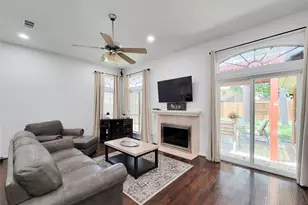 7919 Hidden Oaks Ln, Houston, TX 77095 - Photo 18