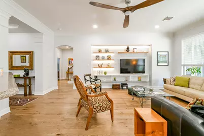 2442 Chimney Rock Road, Houston, TX 77056 - Photo 20