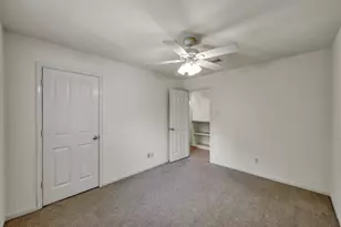 34 S Willow Point Cir, The Woodlands, TX 77382 - Photo 34
