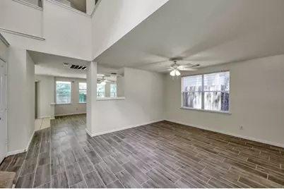 34 S Willow Point Circle, The Woodlands, TX 77382 - Photo 8