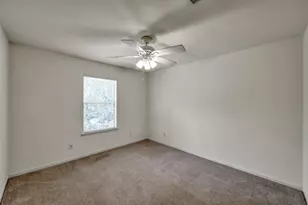 34 S Willow Point Cir, The Woodlands, TX 77382 - Photo 30