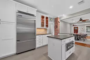 1124 Bomar St, Houston, TX 77006 - Photo 28